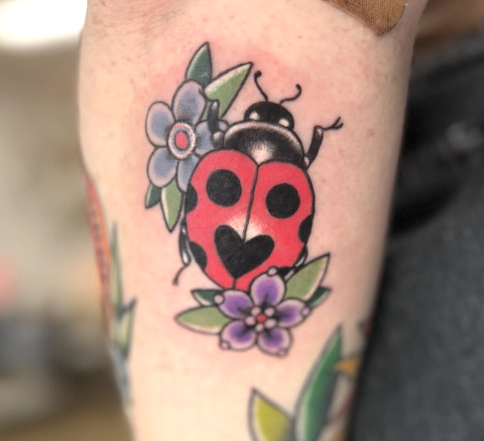 Tattoo by @catbernardy