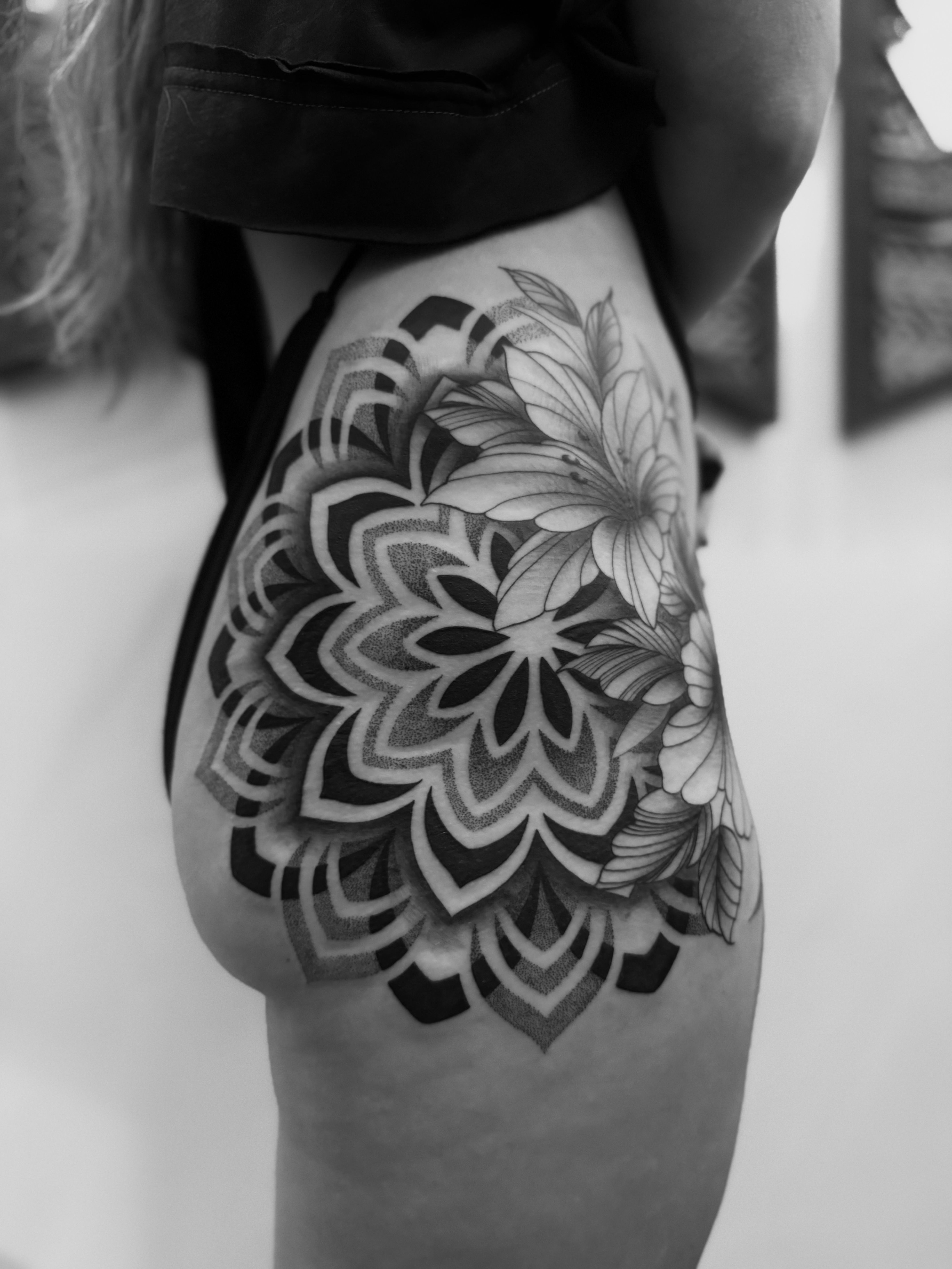 Tattoo by @alessandraclivio_